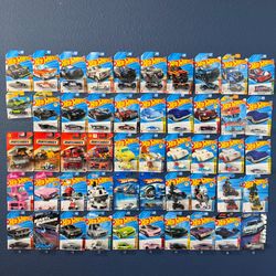 50 Hot Wheels Bundle