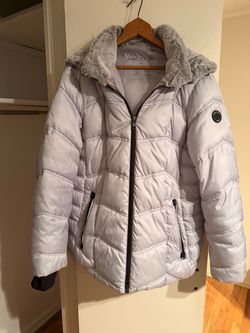 Nautica white/light gray quilted puffer jacket in a size XXL