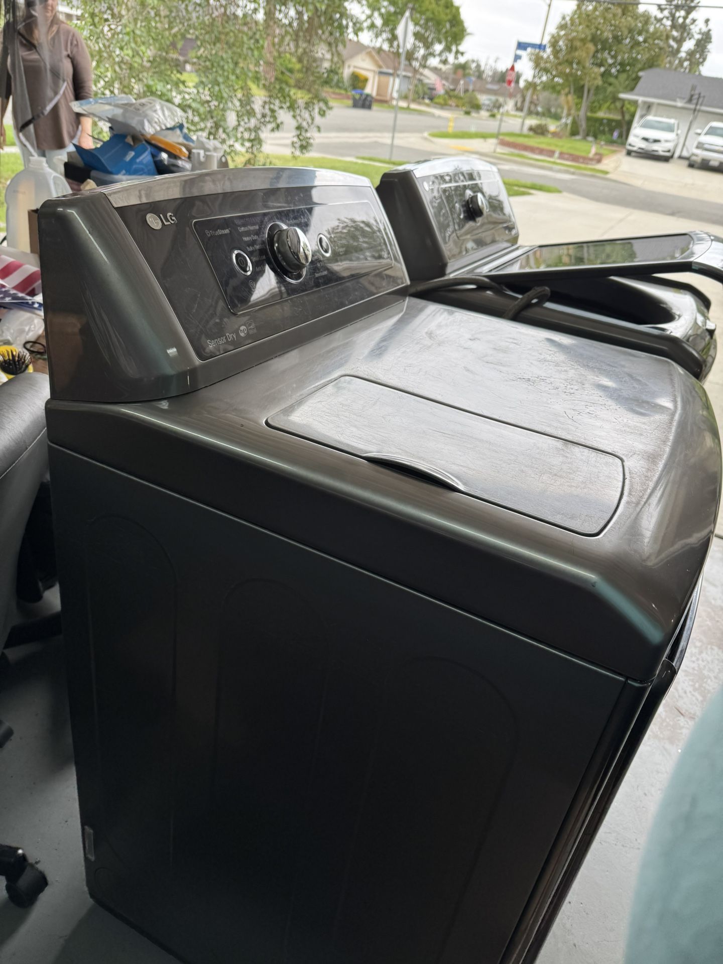 Smart hE LG Washer and Dryer