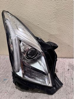 2013 to 2017 CADILLAC XTS HEADLIGHT ADAPTIVE RH