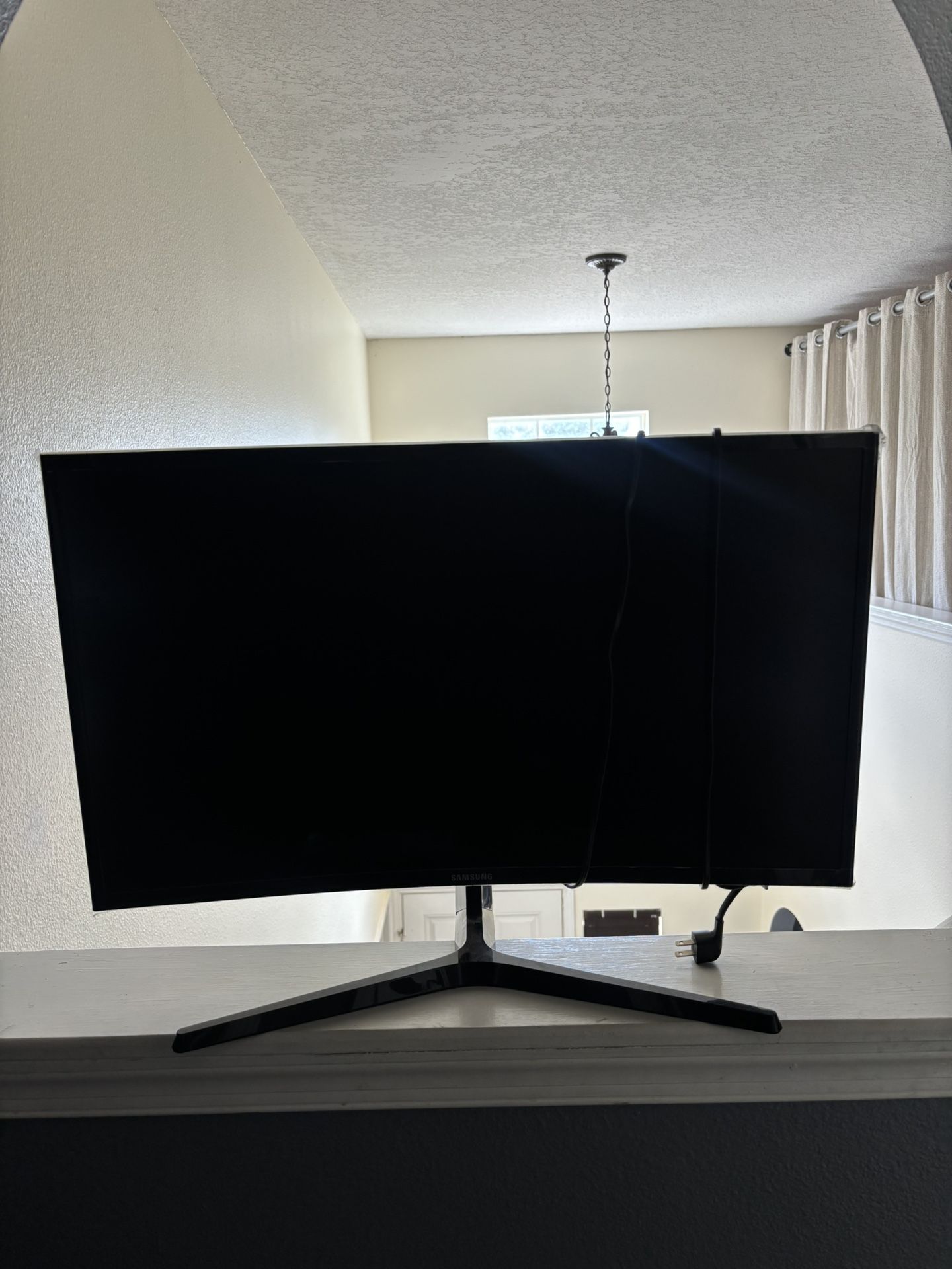 Samsung Curve Monitor