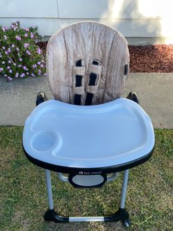 Baby Trend Baby Toddler  5 in 1 Convertible Versatile High Chair