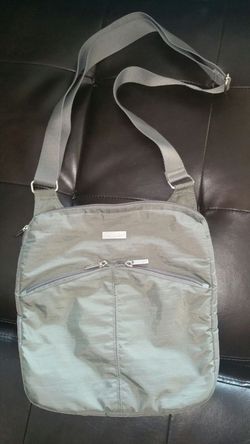 Baggallini crossover bag