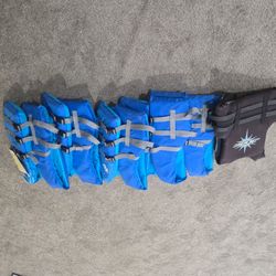6 Life jackets Brand new with the tags