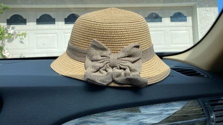 Hat for women  size medium
