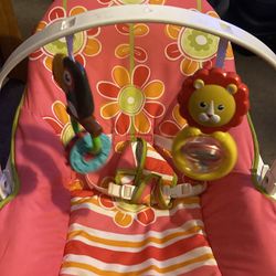 Baby carrier rocker price 15$  pick up   E  72  and grand  view   E   Tacoma