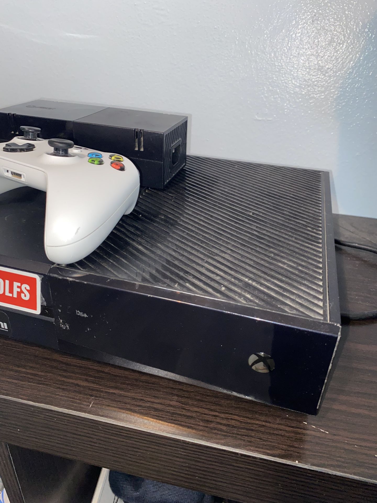 Xbox One (1 TB Memory)