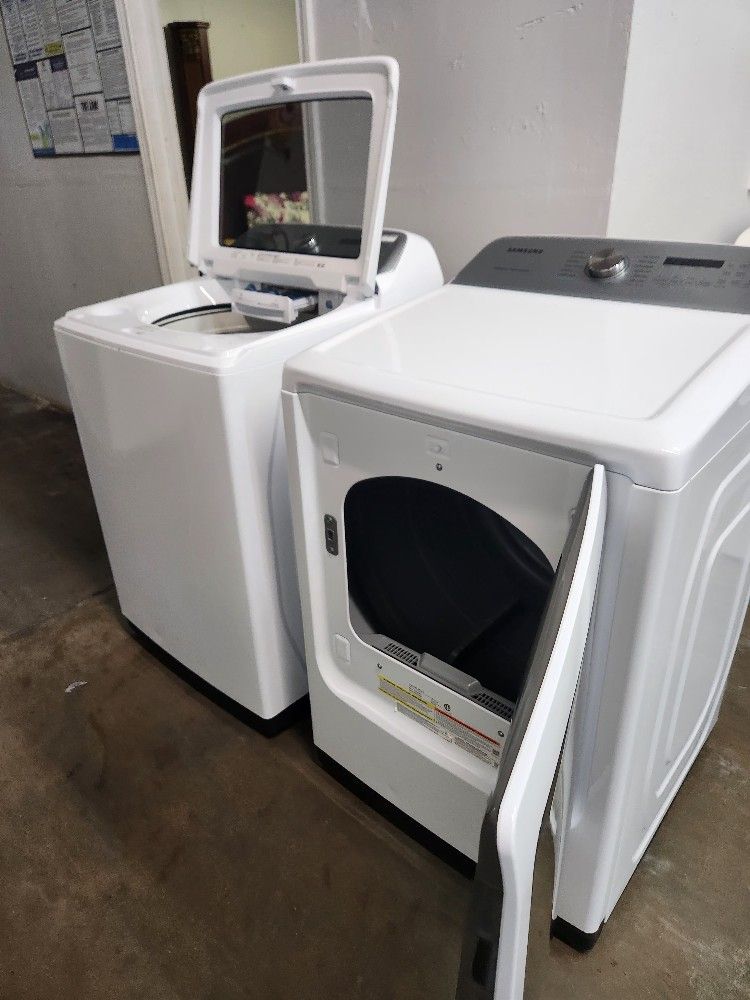 SAMSUNG SET STEAM WASHER AND ELECTRIC DRYER