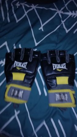 MMA gloves