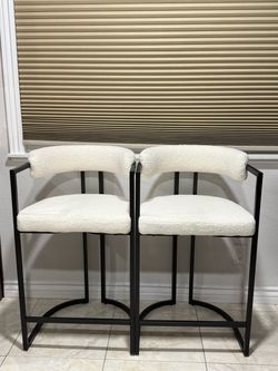 Set of 2 Boucle Bar Stools with Black Metal Frame