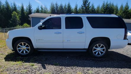 2009 GMC Yukon Denali