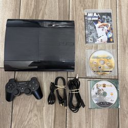 PlayStation 3 Super Slim 250GB and 3 Games
