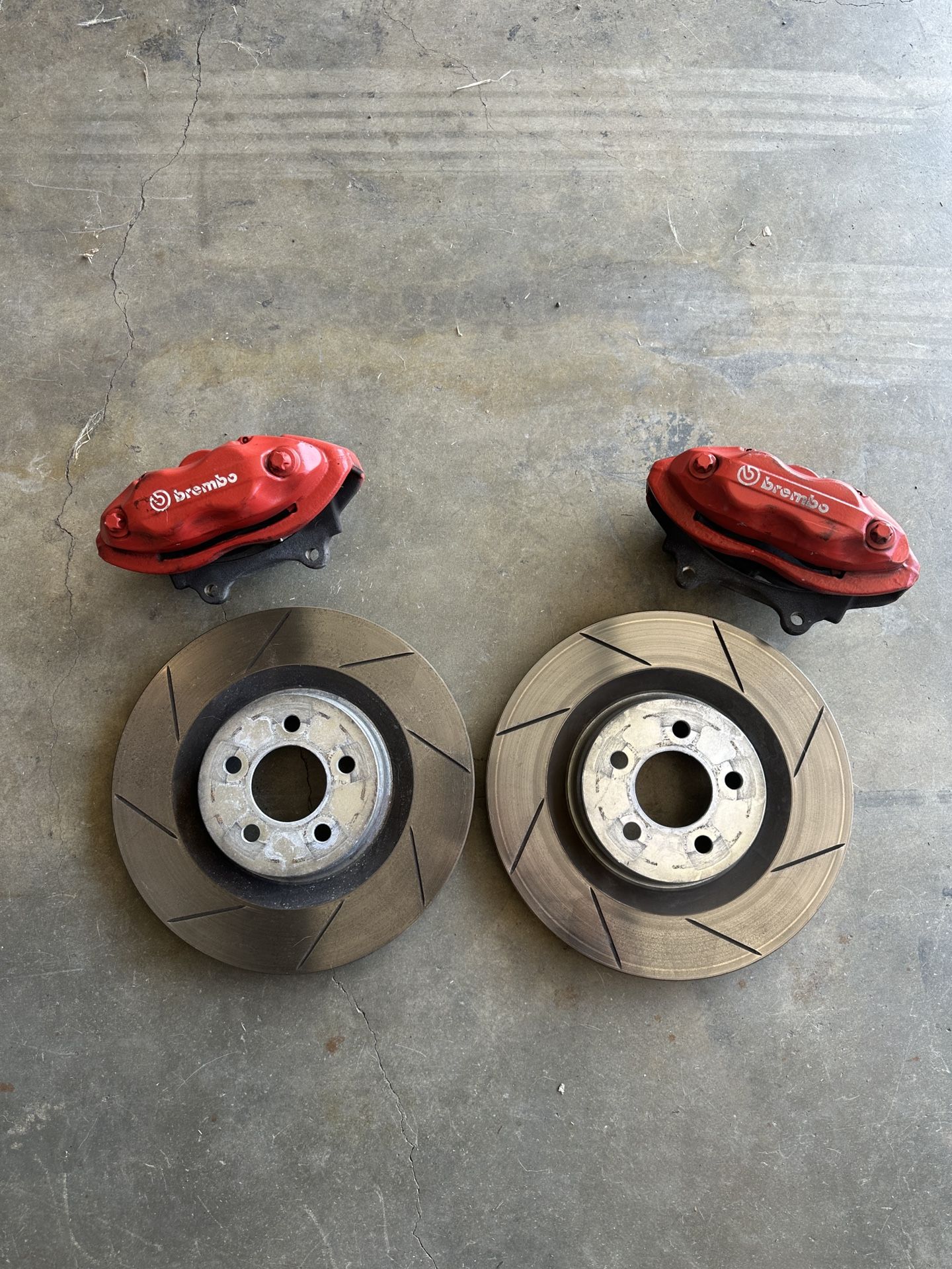Dodge / Chrysler SRT Scat Pack Brembo Brakes