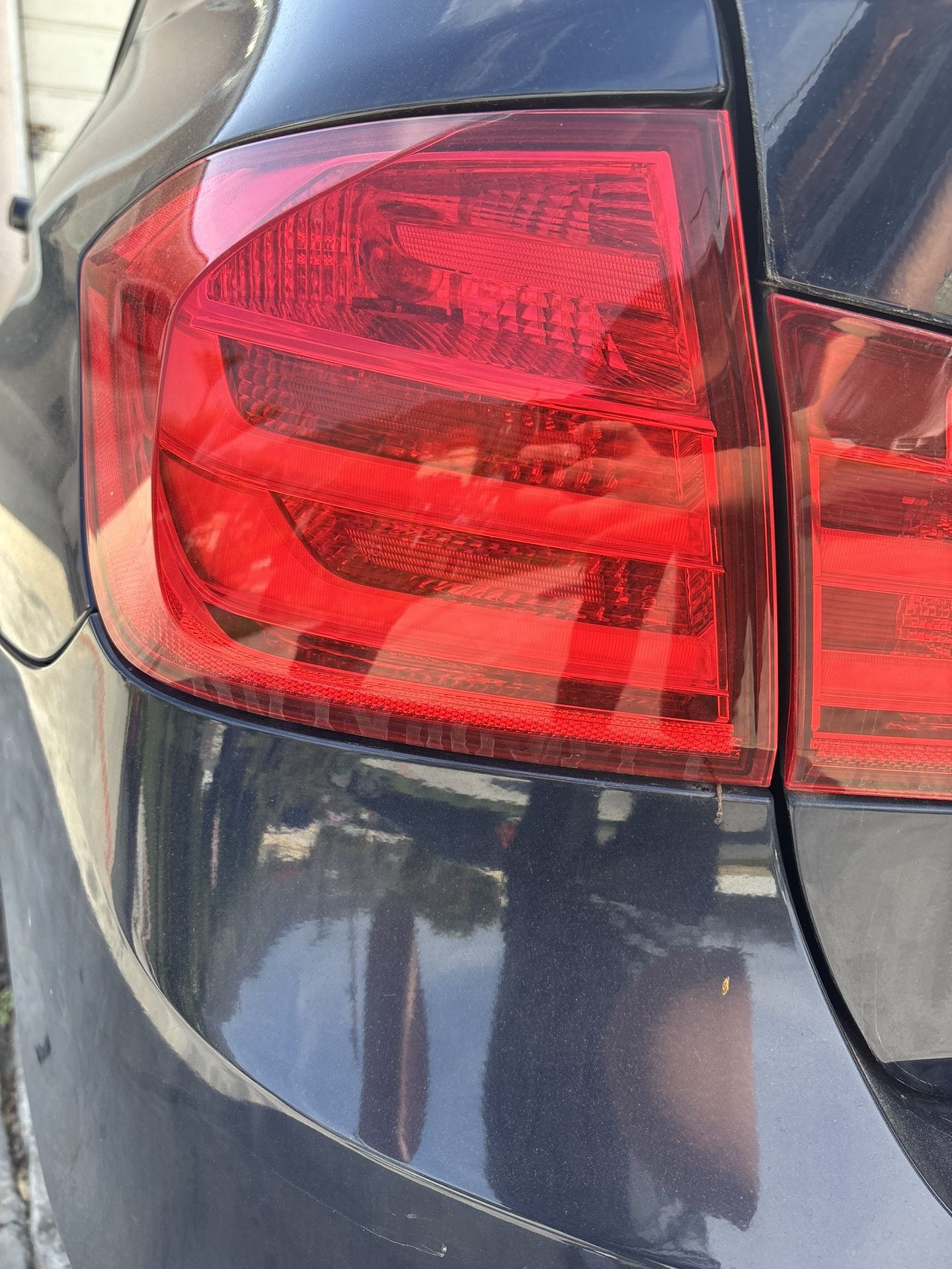 2012 Bmw 335 Driver Side Tail Light 