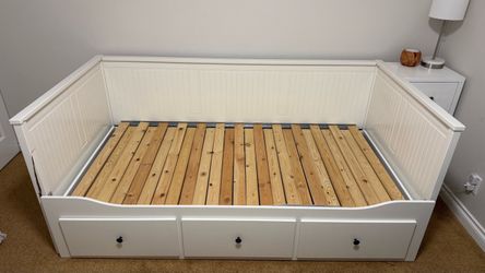 IKEA HEMNES White Bed Frame with 3 Storage Drawers