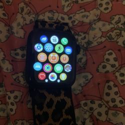 Apple Watch SE (GPS) (2nd generation) 