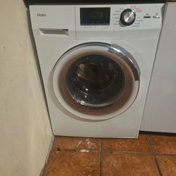 Washer Dryer Combo. 
