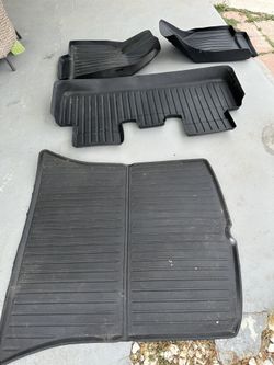 Tesla Car Mats