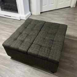 Ottoman/ Coffee Table( Basket)