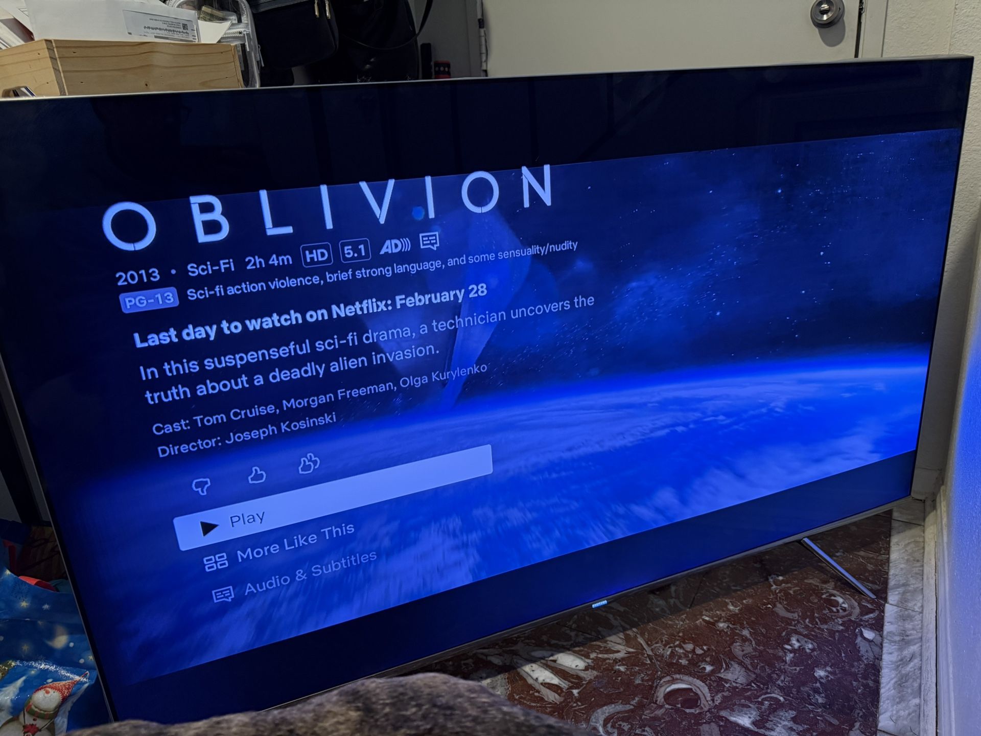 Samsung 65-inch Smart TV (2016)