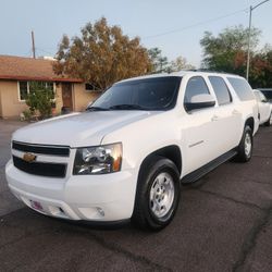 2014 Chevrolet Suburban