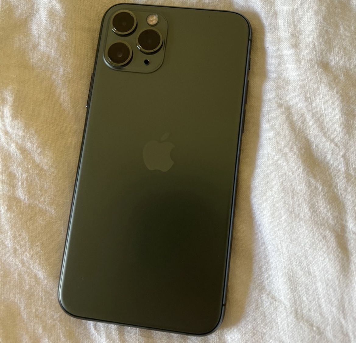 Unlocked iPhone 11 Pro (64 GB) - Midnight Green
