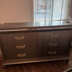 King Size Bed Frame With Dresser And Mirror Set