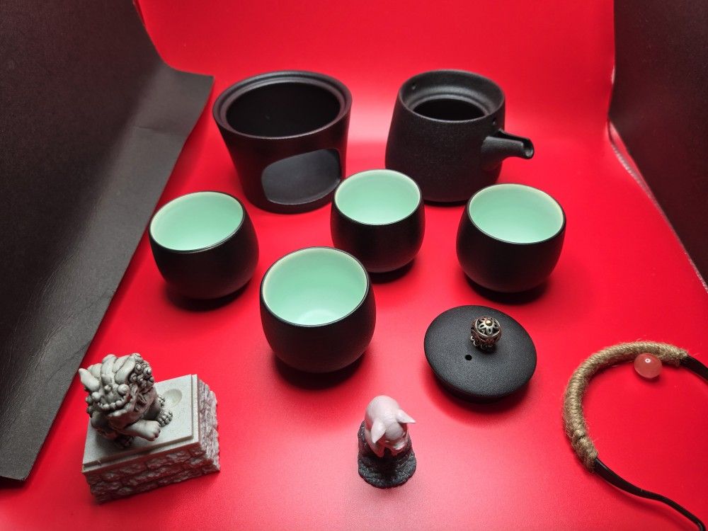 Modern Asian-Inspired Tea Ceremony Set & Sailor Moon Figurines