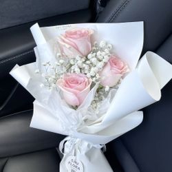 Small Flower Bouquet 