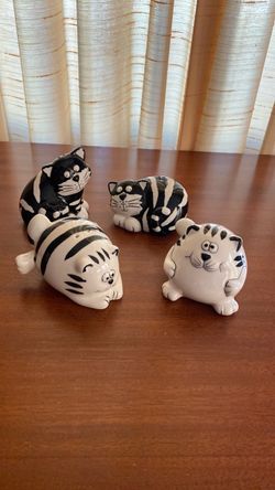 Salt & Pepper Chubby Cat from Pier One (2) sets