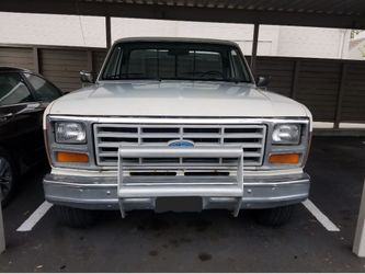 80's Ford Front bumper