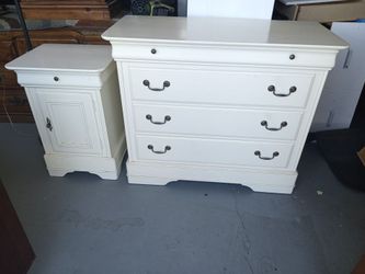 Bedroom set Dresser 4 drawers