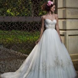 New Casablanca Bridal Celebrate Forever Wedding Dress Size 8