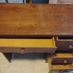 Dresser Desk
