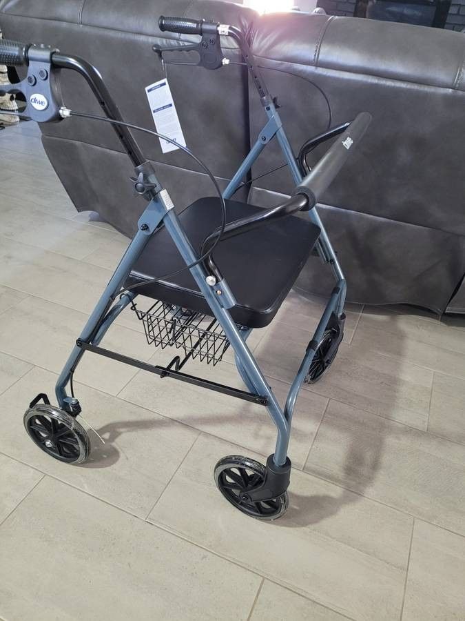 Walker Rollator Heavy Duty (NEW)
