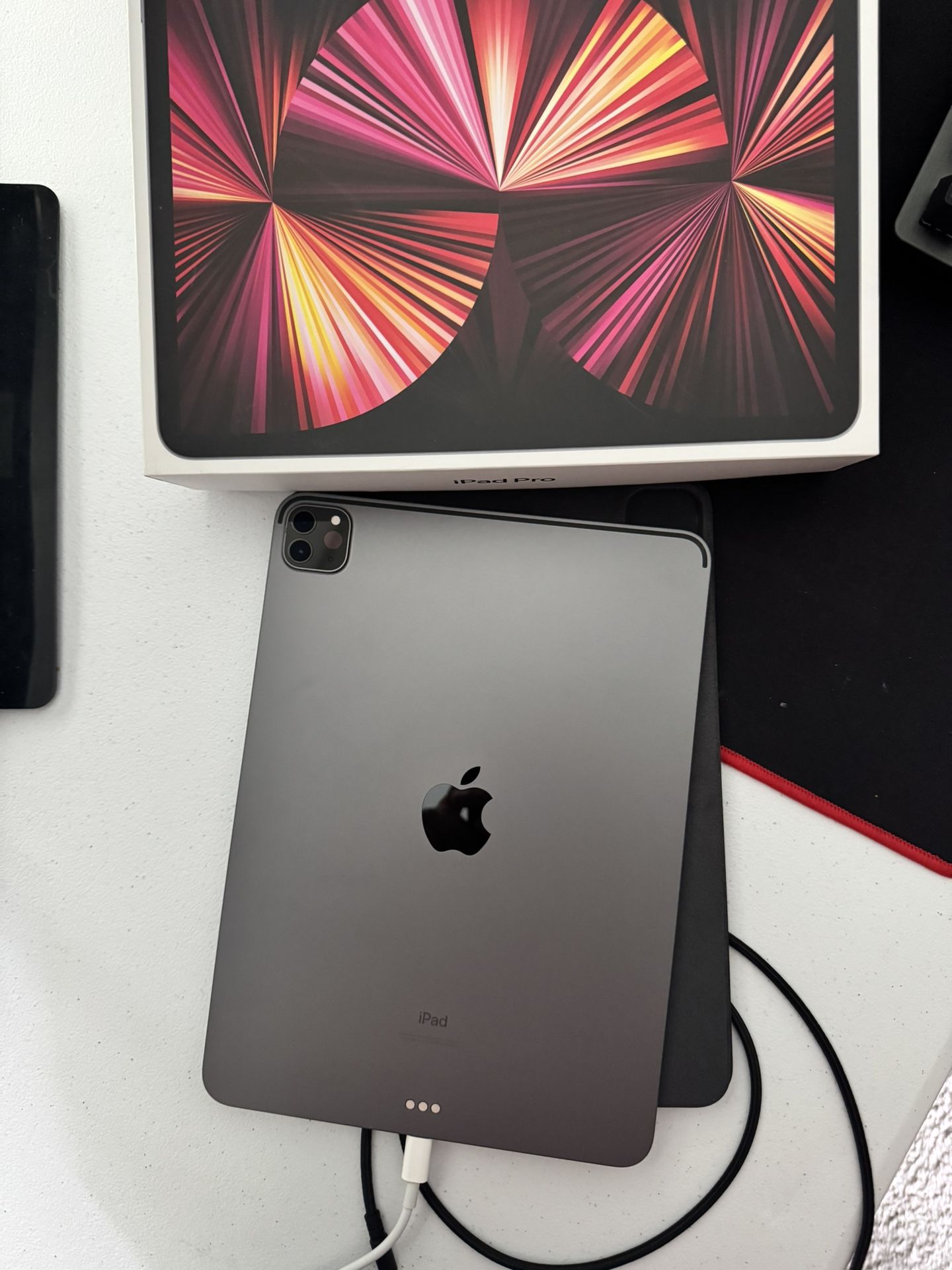 iPad Pro 11 Inch (3rd Generation) Wi-Fi 256GB