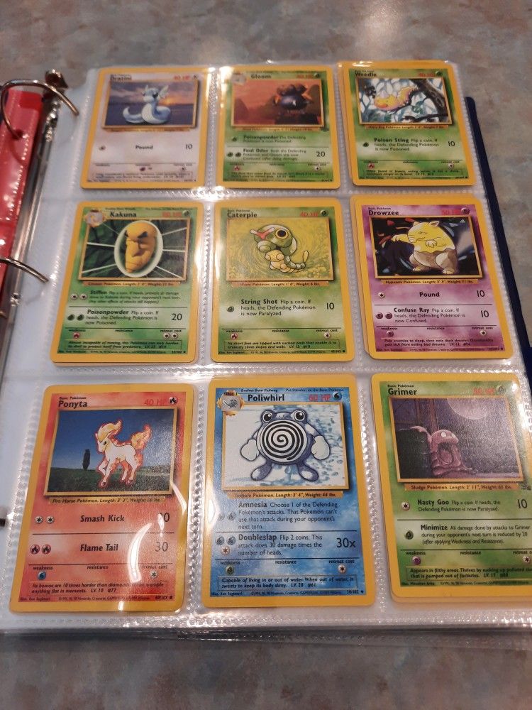 POKEMON Cards 