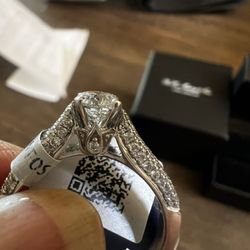 Never Worn 14k White Gold Effy Diamond Engagement Ring