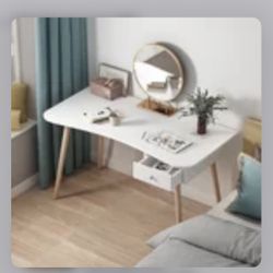 Vanity/desk 