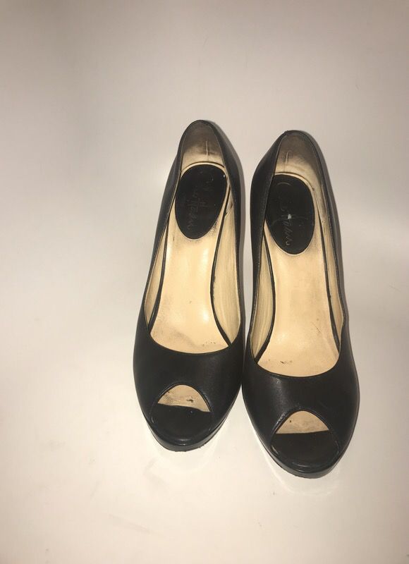 Cole haan leather pumps