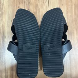 Valentino Black Leather Vlogo Signature Flat