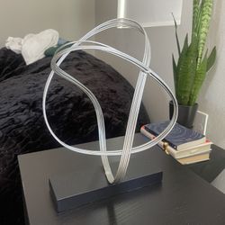 Modern Table Decor / Accent