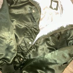 GAP Bomber Jacket With Faux Fur. XS