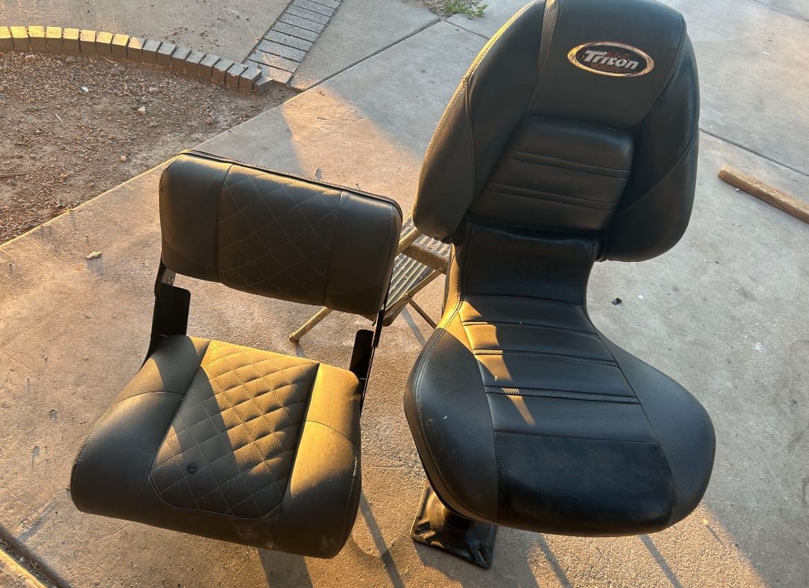 Boat Seats 
