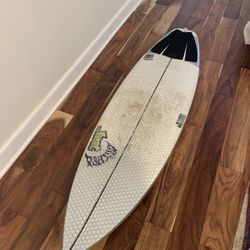5’8 Lib Tech Shortboard 