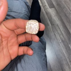 14k Gold Ring With Diamonds 