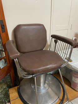 Vintage Salon Chair