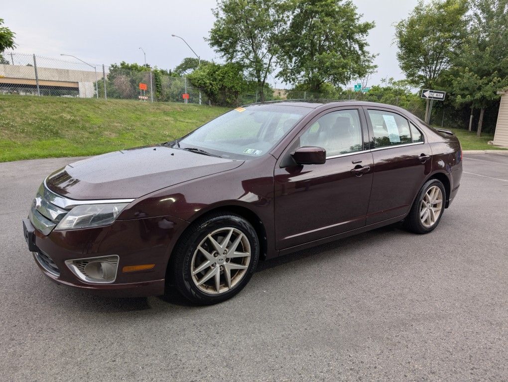 2011 Ford Fusion SEL 2-OWNER -Clean Title, To Show!!