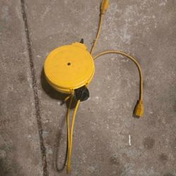 Retractable Extension Cord 