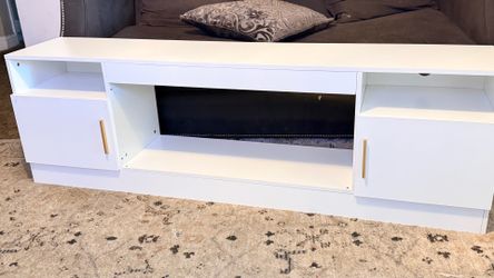 New 70” Tv stand